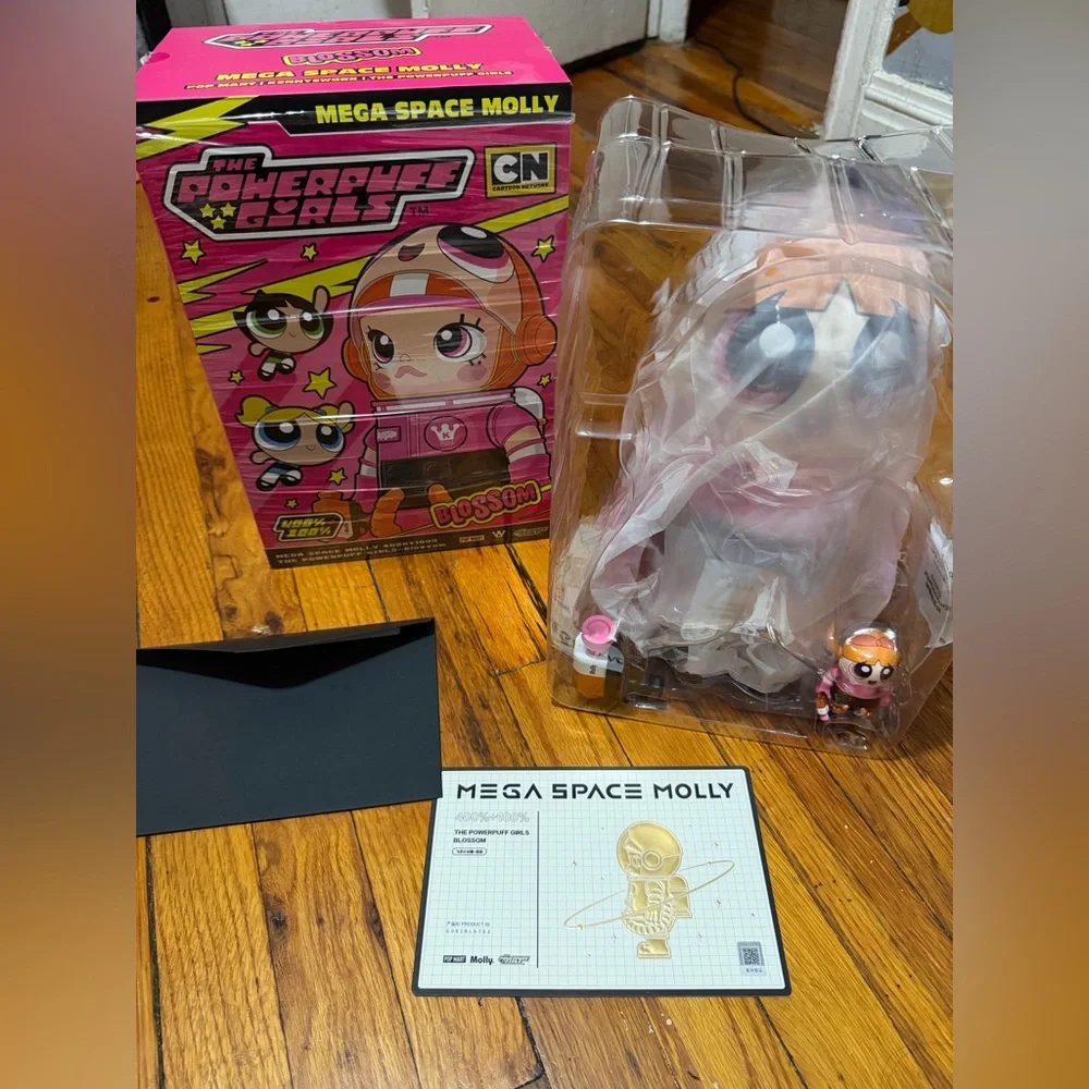 POP MART MEGA Space Molly 400%+100% The Powerpuff Girls Blossom Collection - Picture 4 of 4